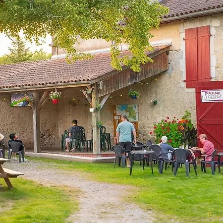 Campo de lujo ZEcamping 3 étoiles - Tente Baroudeur tout confort - Piscine - Esprit Nature *